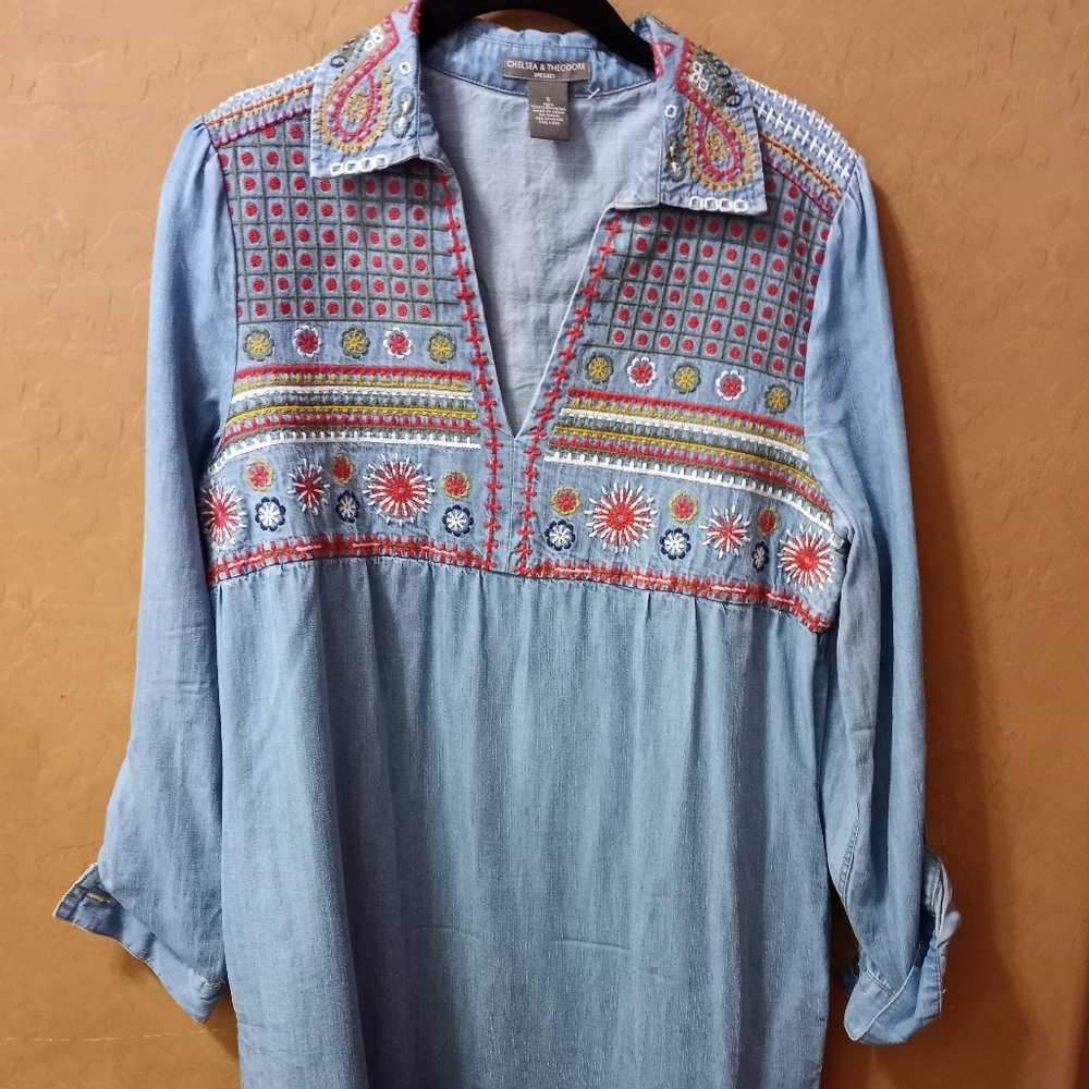 Chelsea &Theodore Dress Size S Woman's